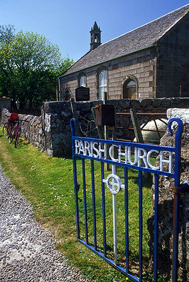 SCO: Argyll & Bute , Inner Hebrides, off Mull, Isle of Iona, Baile Mor (village). Parish church, designed in early 19th C by Thomas Telford [Ask for #246.619.]