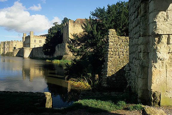 ENG: Kent , The Medway Valley, Leeds Castle and Gardens, Moat and Castle. Castle viewed over moat; steps to water edge [Ask for #248.372.]