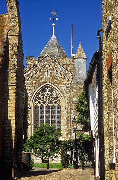 ENG: South East Region, East Sussex, Romney Marsh, Rye, Historic District, View up a cobblstoned street to the village's hilltop church [Ask for #256.534.]