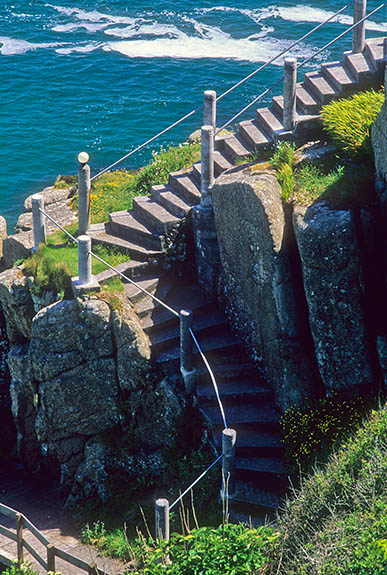 ENG: Cornwall , Cornwall AONB, Penwith Peninsula, Porthcorno. Steps leading down a cliff to the Minack Theatre [Ask for #268.189.]