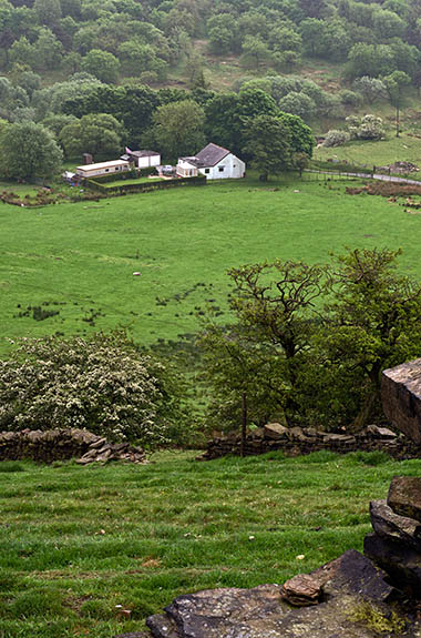 ENG: Lancashire , The Pennines, Pendle, Wycoller Moors. Isolated Pennine farmstead beneath open moors, in fog [Ask for #270.444.]